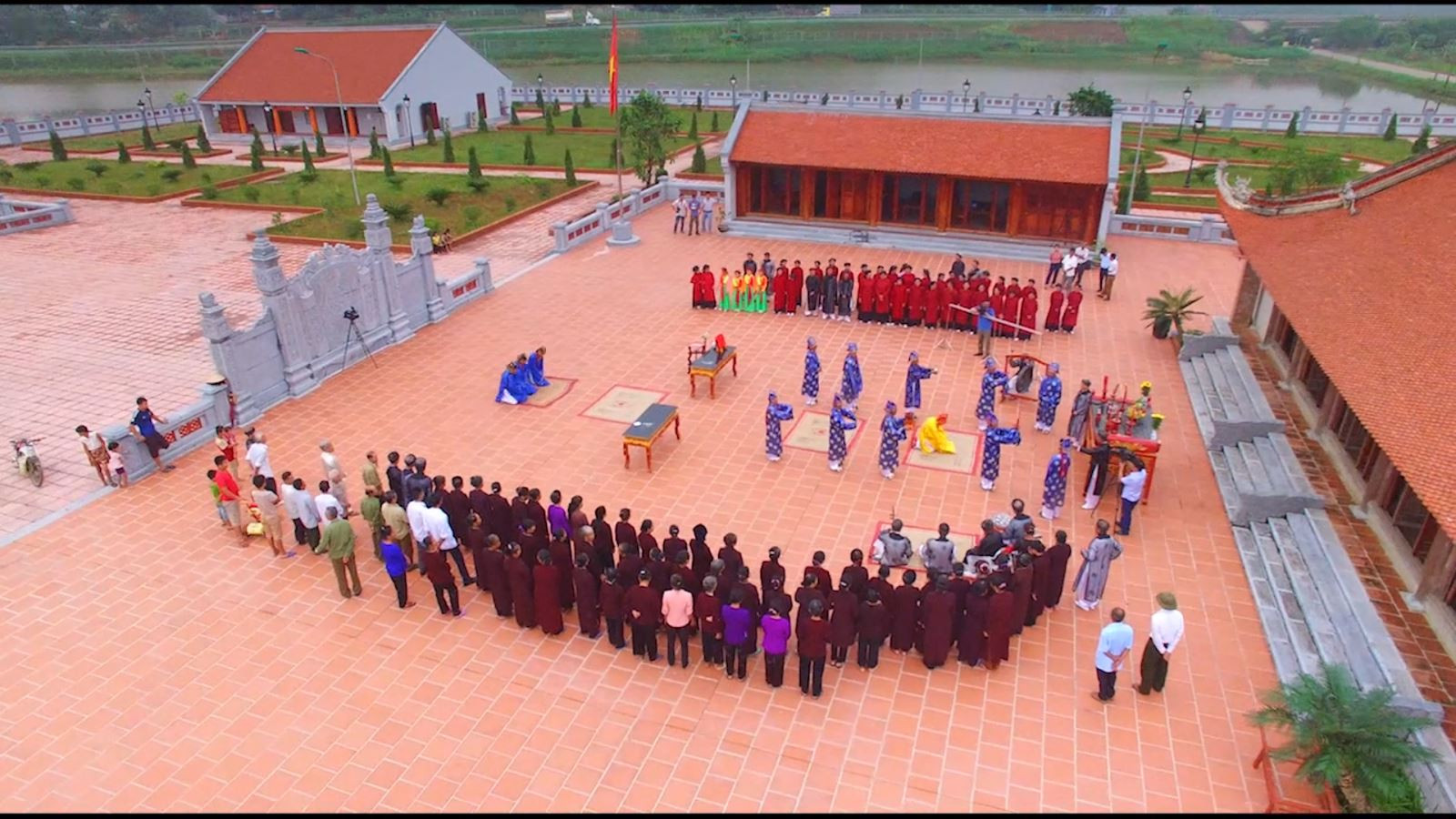 Biểu diễn hát Xoan