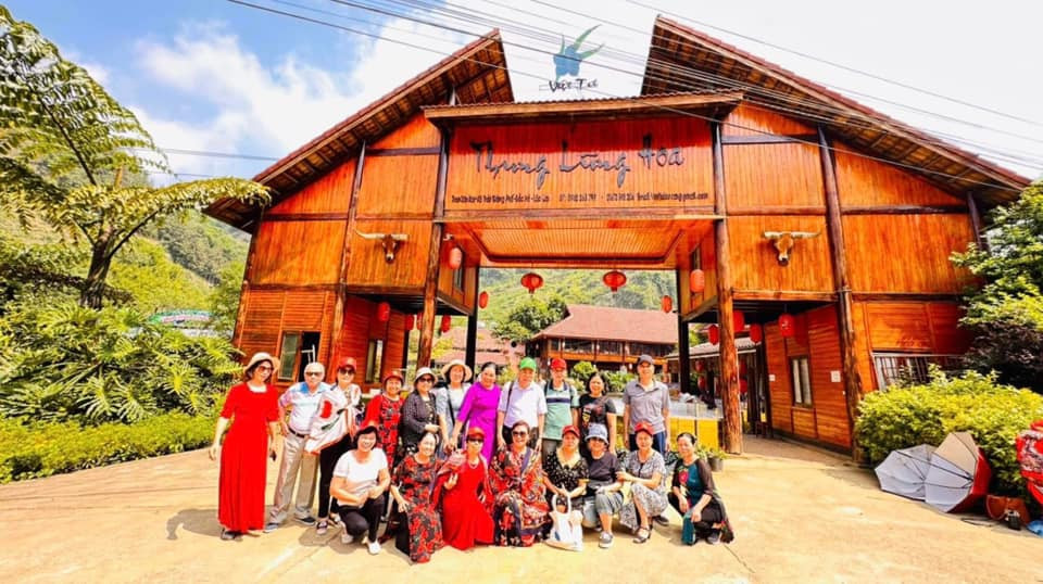Thung lũng hoa Bắc Hà với đủ sắc màu rực rỡ